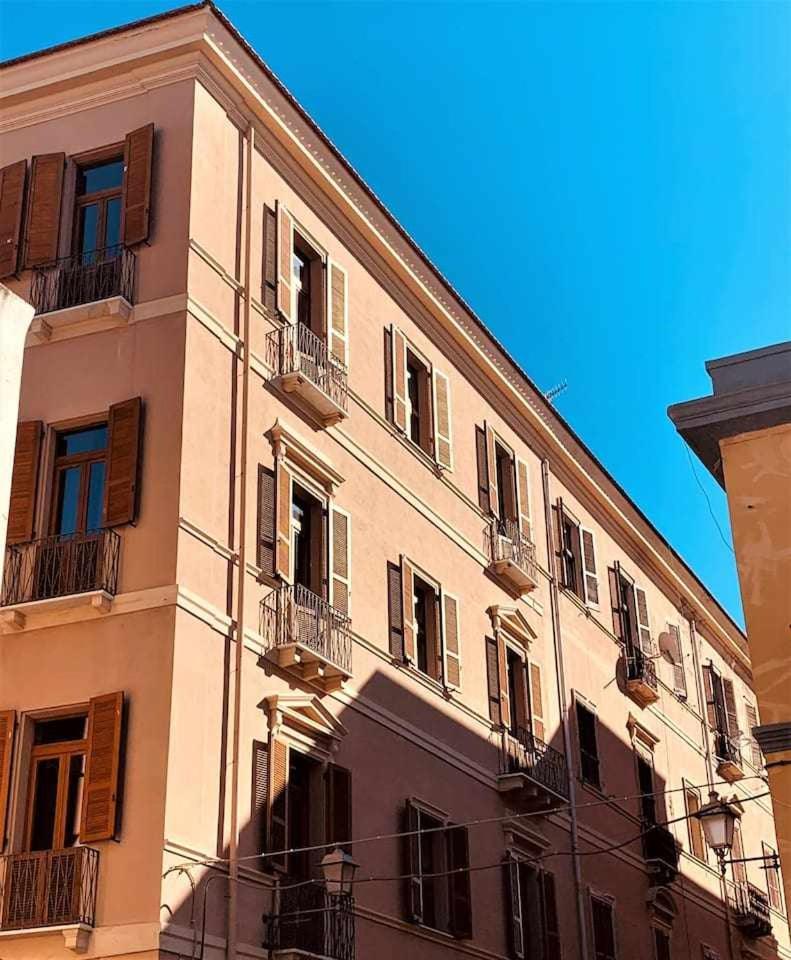 My Exclusive Cavour Loft Da Sogno A Cagliari Apartman Kültér fotó